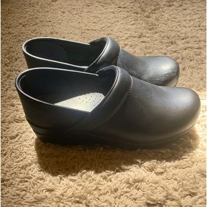 New Dansko Leather Clogs